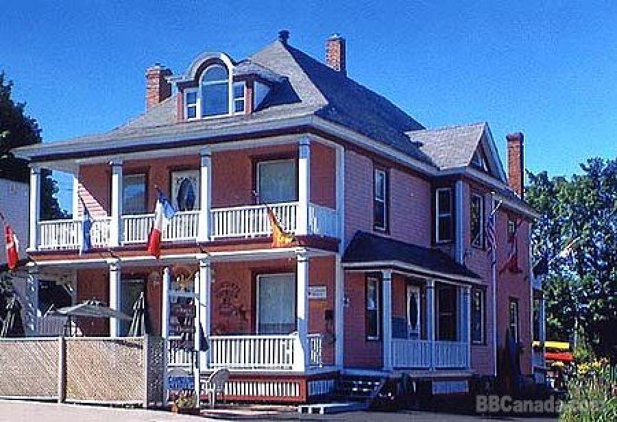 Maison McKenzie House New Brunswick Canada